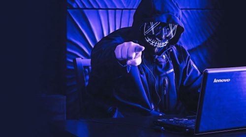 hacker-unspash-editada